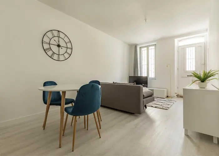 Le Bleu - Lumineux, 1 Chambre, Salle De Bain Moderne